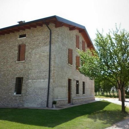 La Garzaga Turismo Rurale Ceresara Exteriör bild