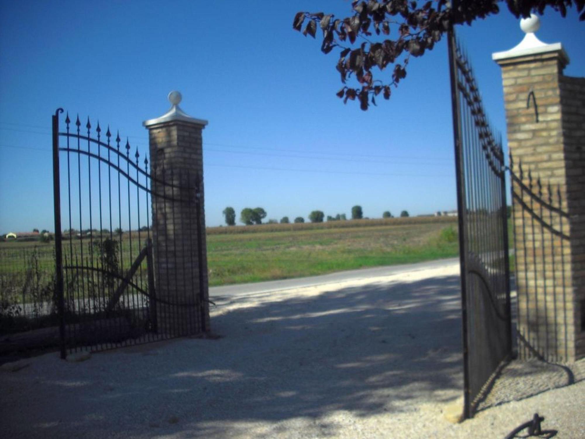 La Garzaga Turismo Rurale Ceresara Exteriör bild