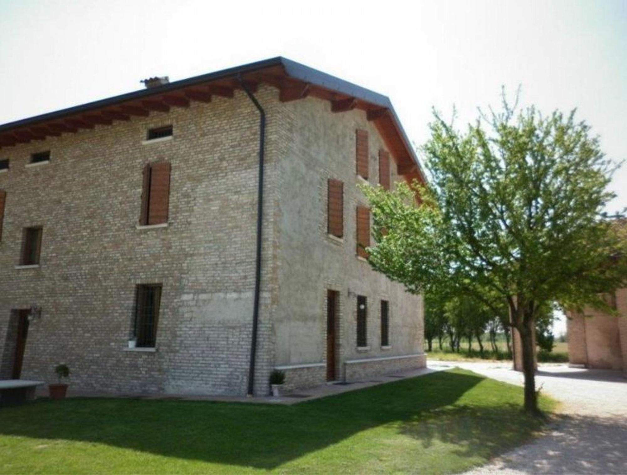 La Garzaga Turismo Rurale Ceresara Exteriör bild
